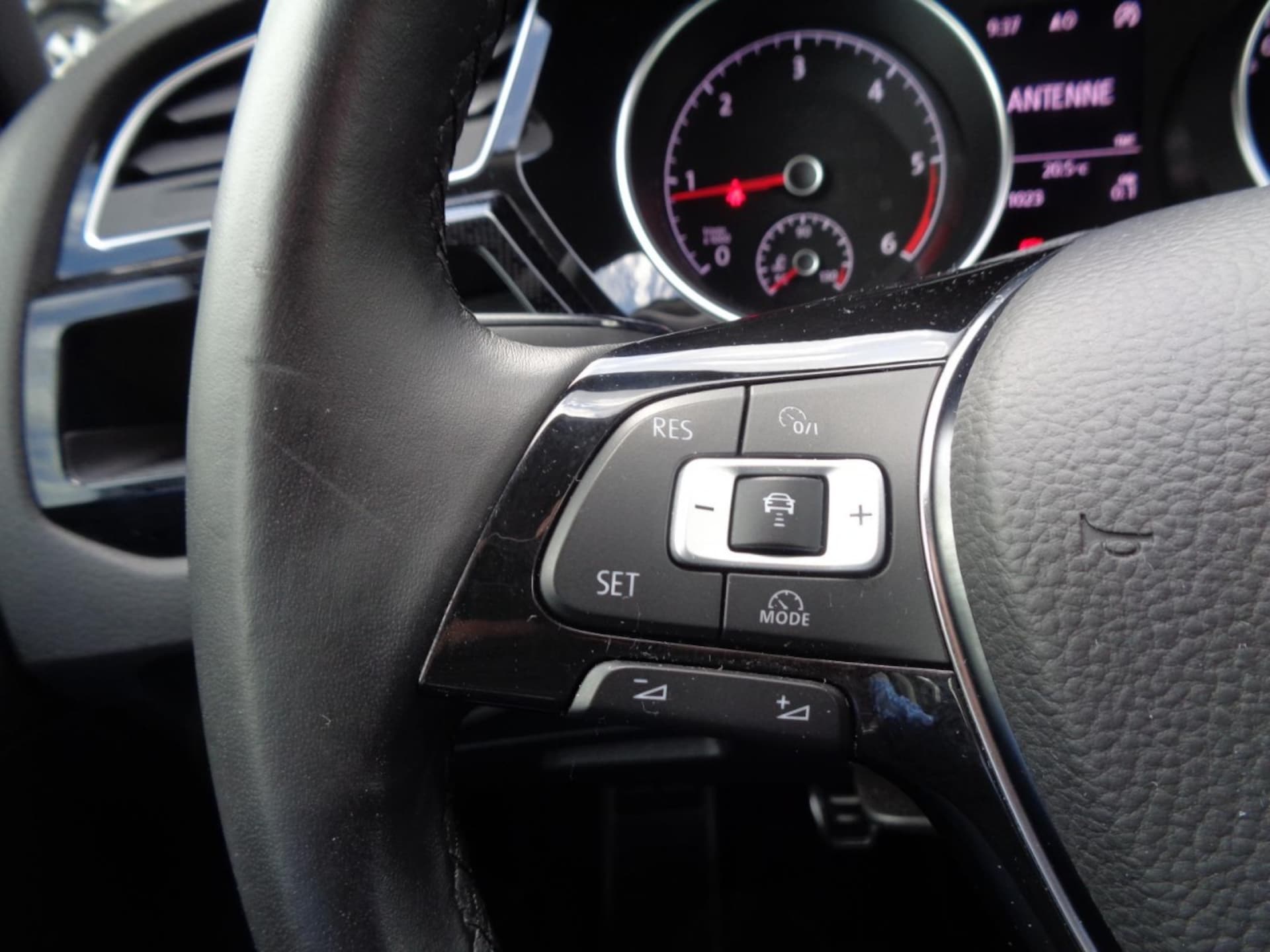 Volkswagen Touran SOUND