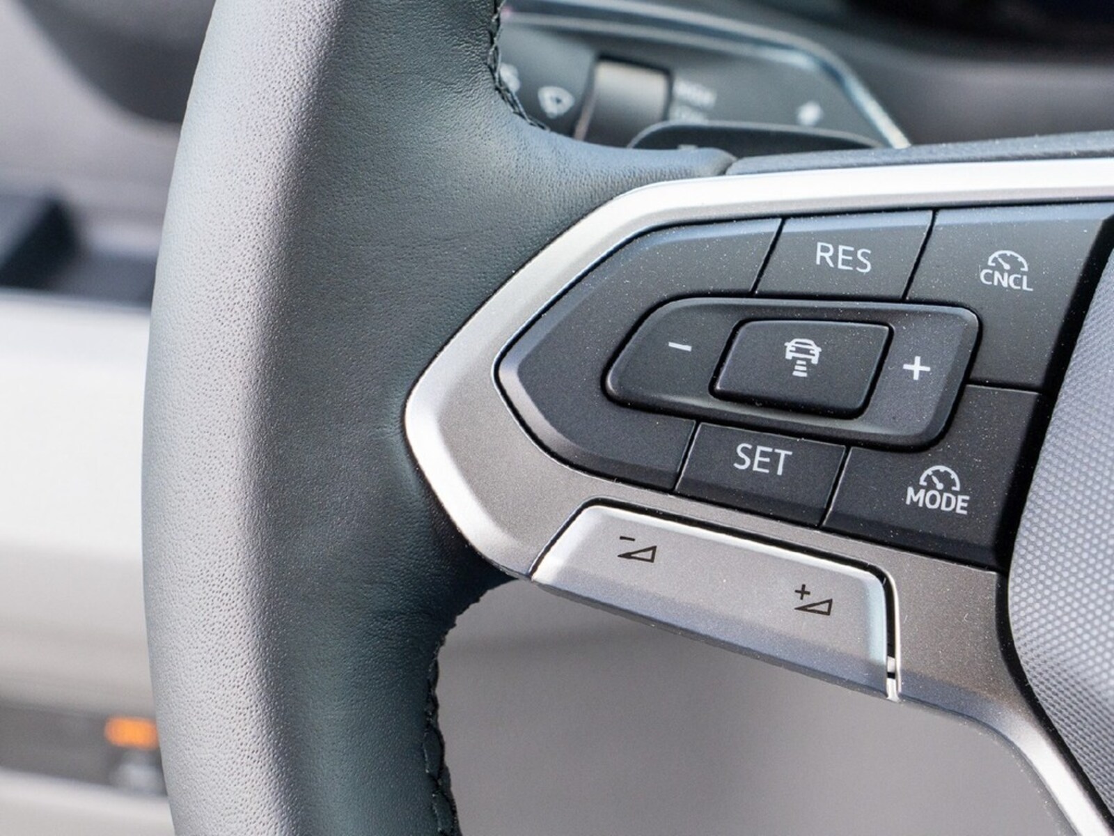 Volkswagen Crafter Kasten langer Radstand – Bild 15