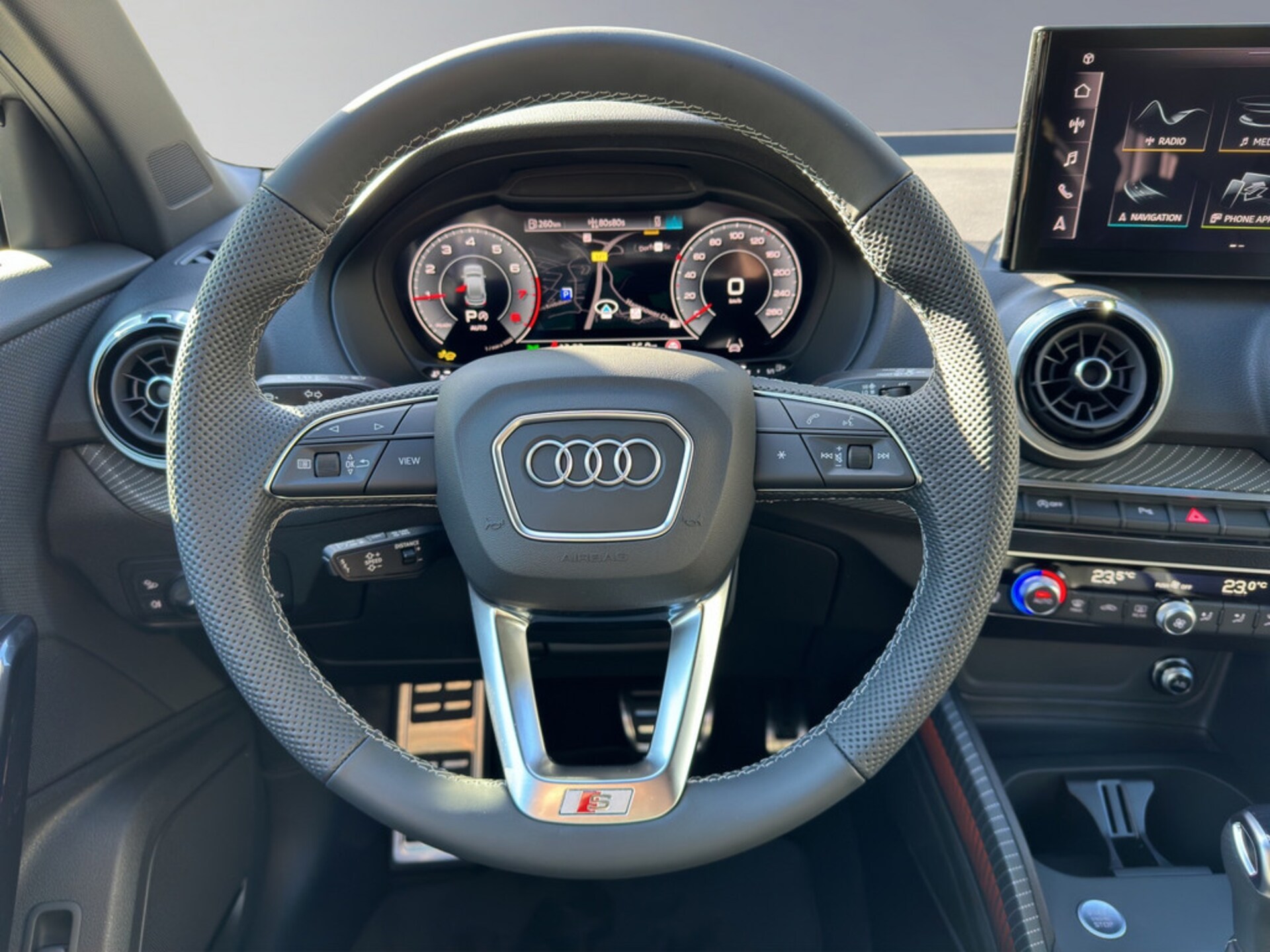 Audi Q2 S line