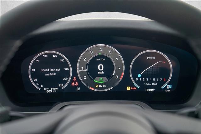 2026 Porsche 911 GTS - Photo 14