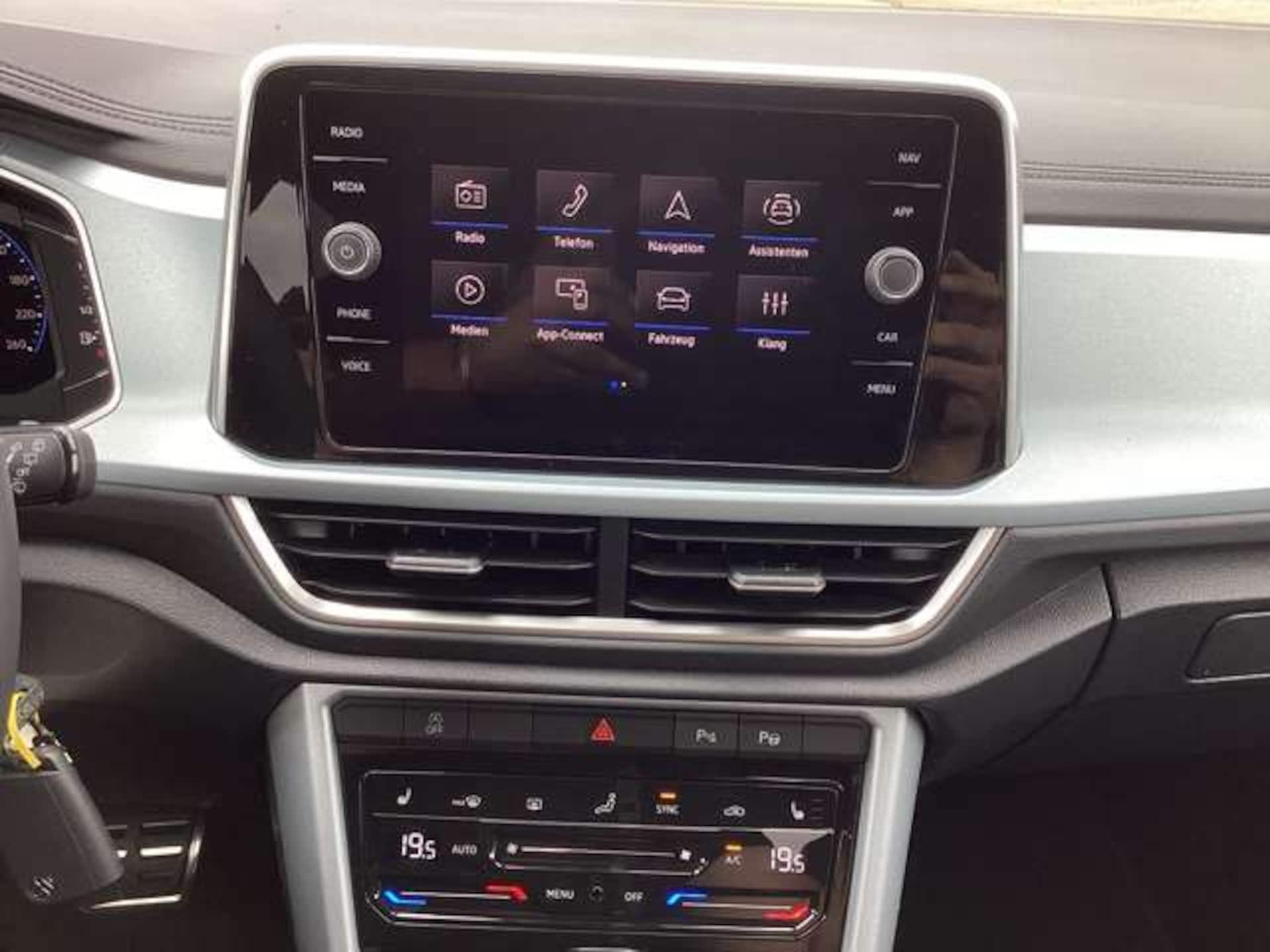 Volkswagen T-Roc Goal