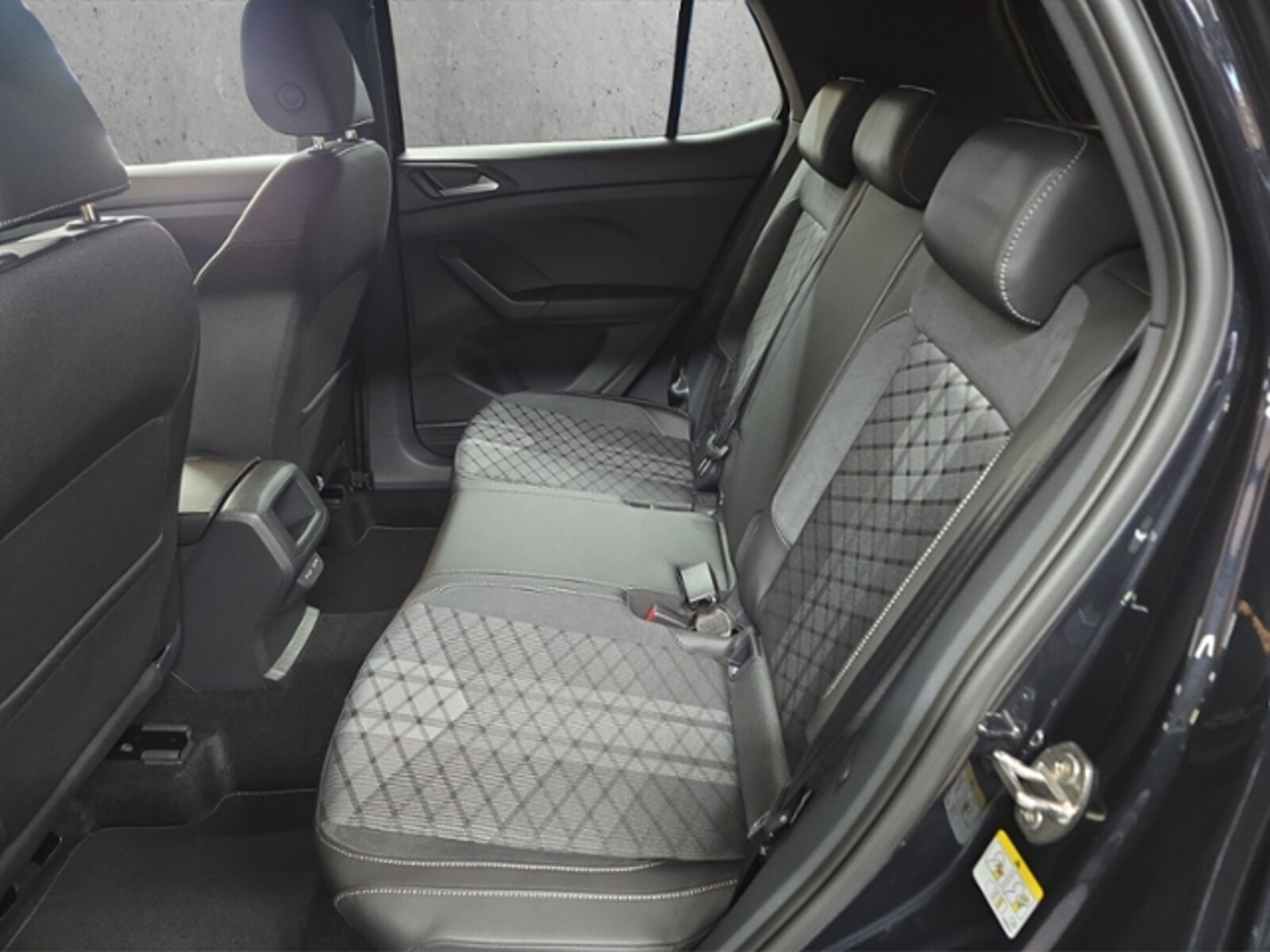 Volkswagen T-Cross – Bild 9