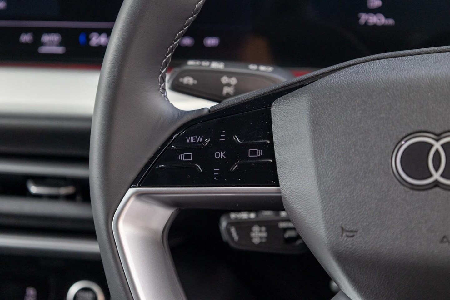 Image about Audi Q5 Sportback TDI quattro 150 kW
