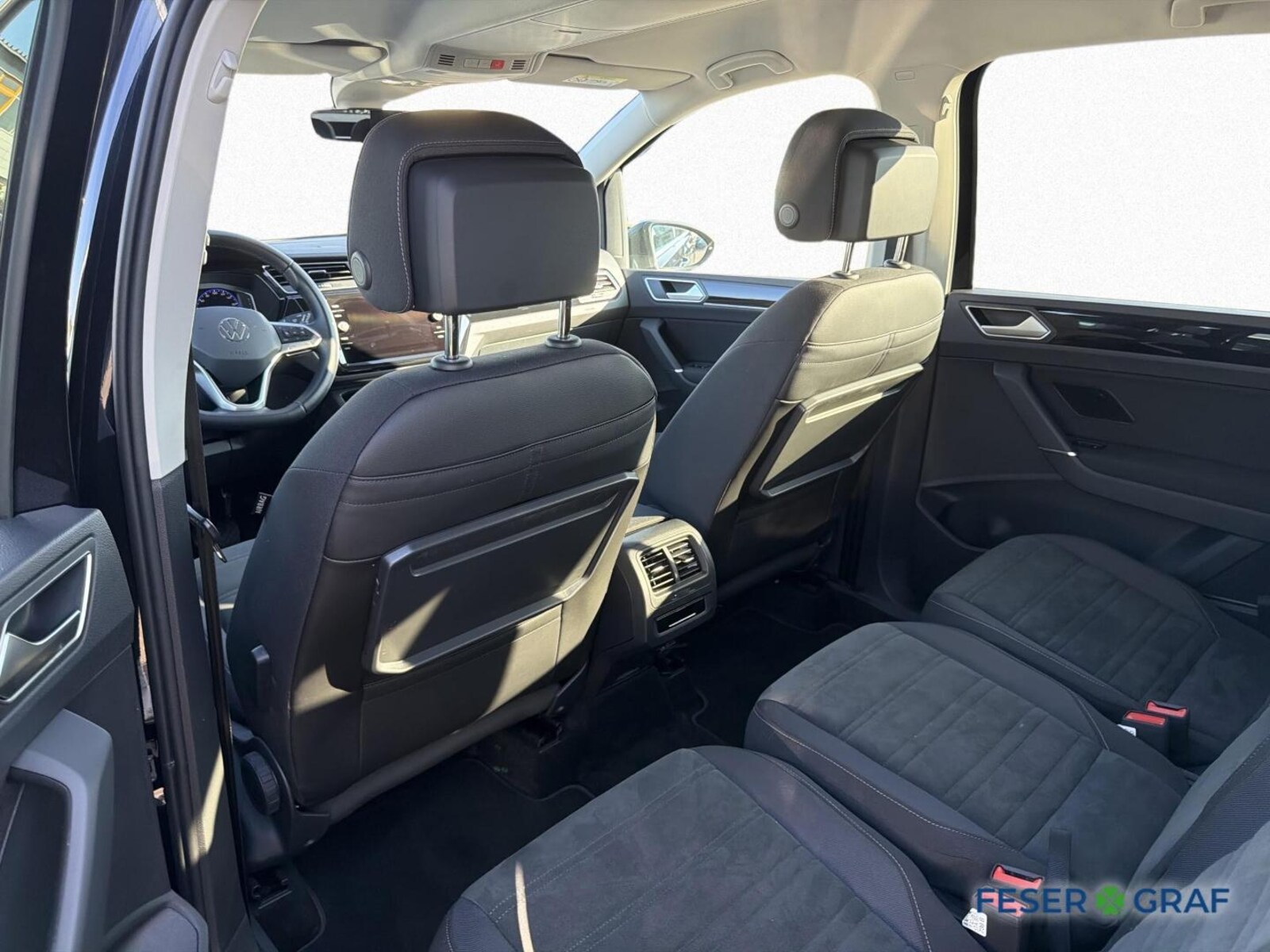 Volkswagen Touran – Bild 12