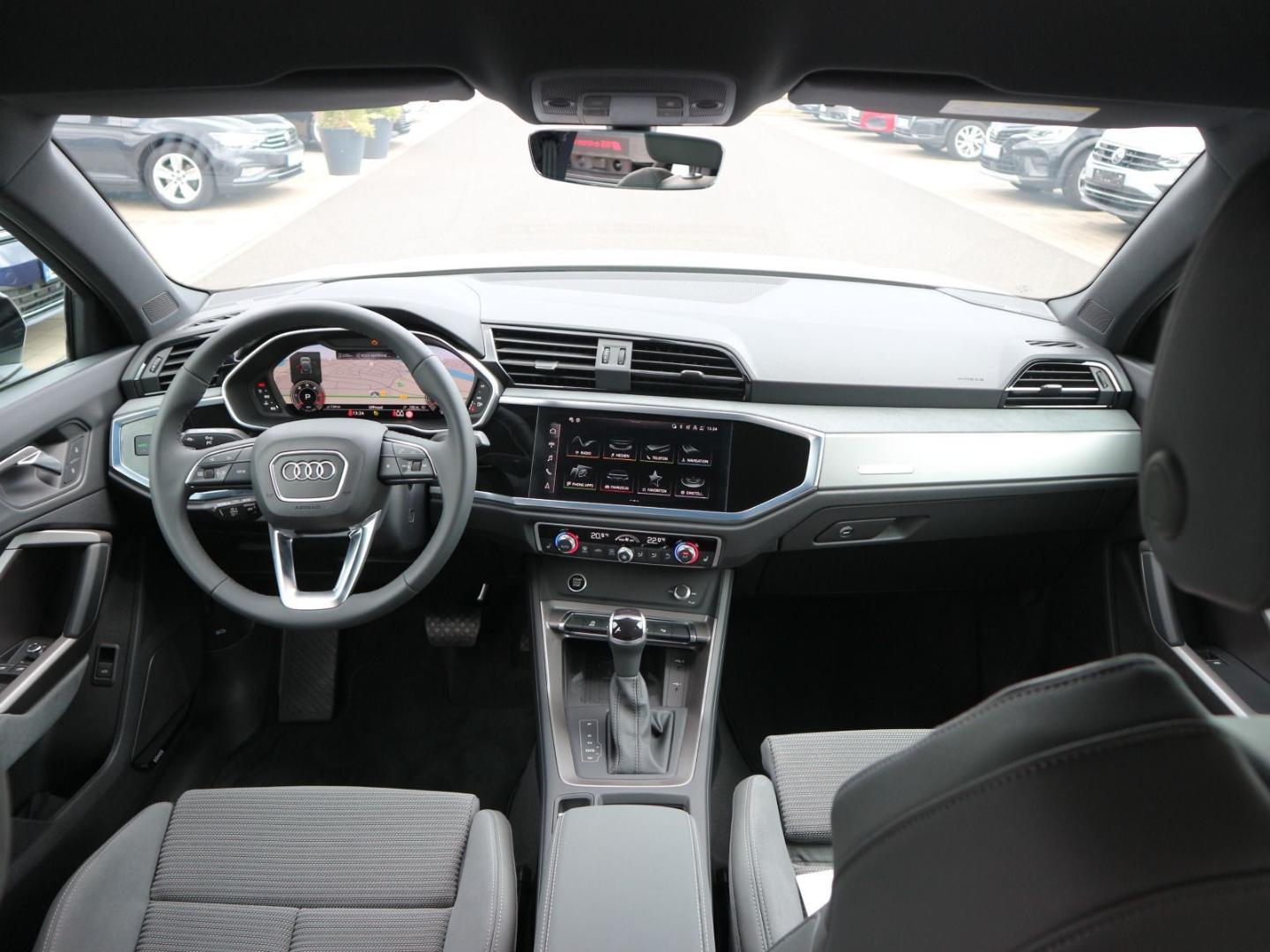 Image about Audi Q3 advanced 35 TDI S tronic
