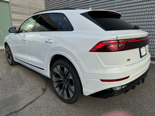 2026 Audi Q8