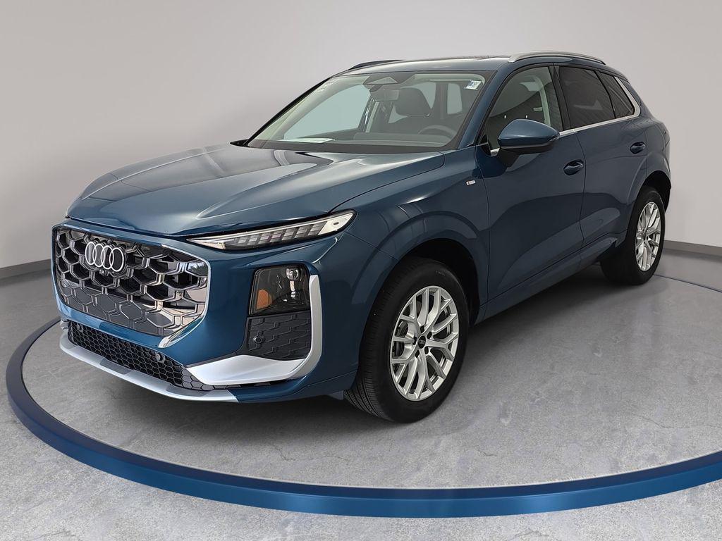 2026 Audi Q3 S line quattro's photo