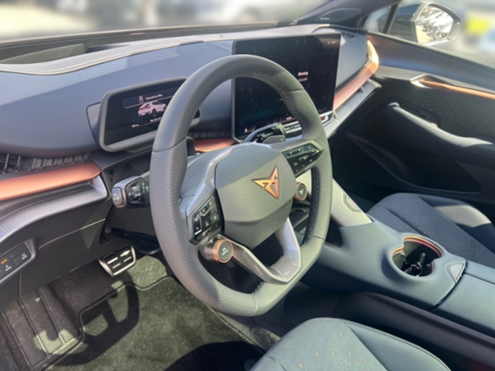 CUPRA Tavascan VZ
