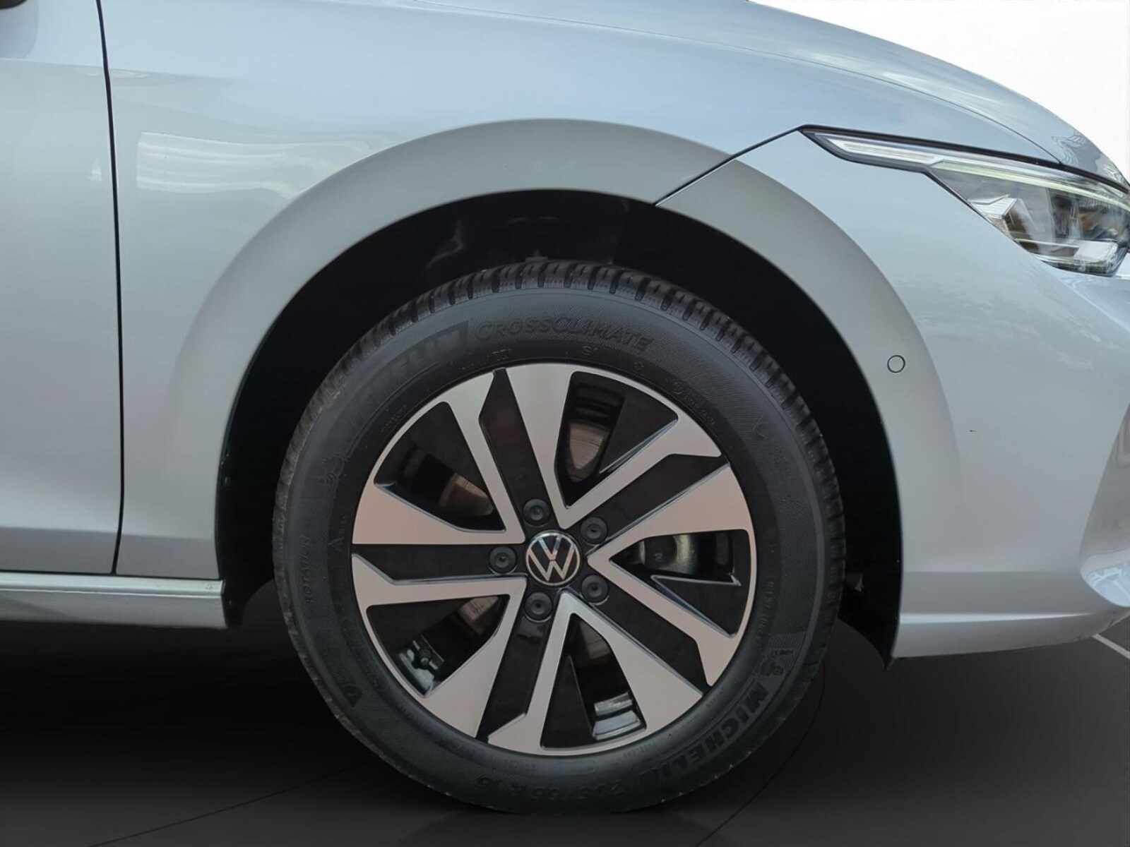 Volkswagen Golf Variant – Bild 6