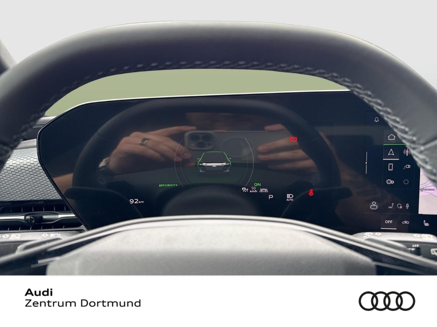 Bild über Audi A6 Avant e-tron e-tron - für weitere Informationen kontaktieren Sie den Audi Partner