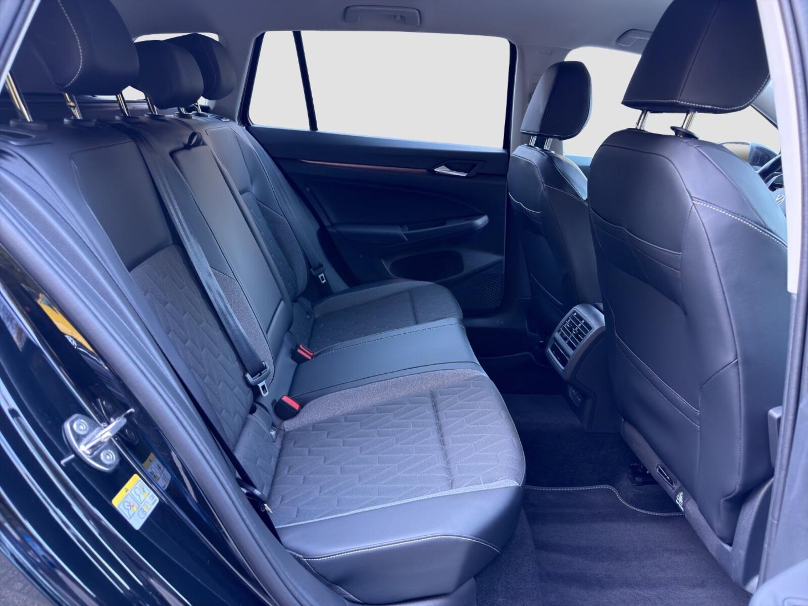 Volkswagen Golf Variant – Bild 16