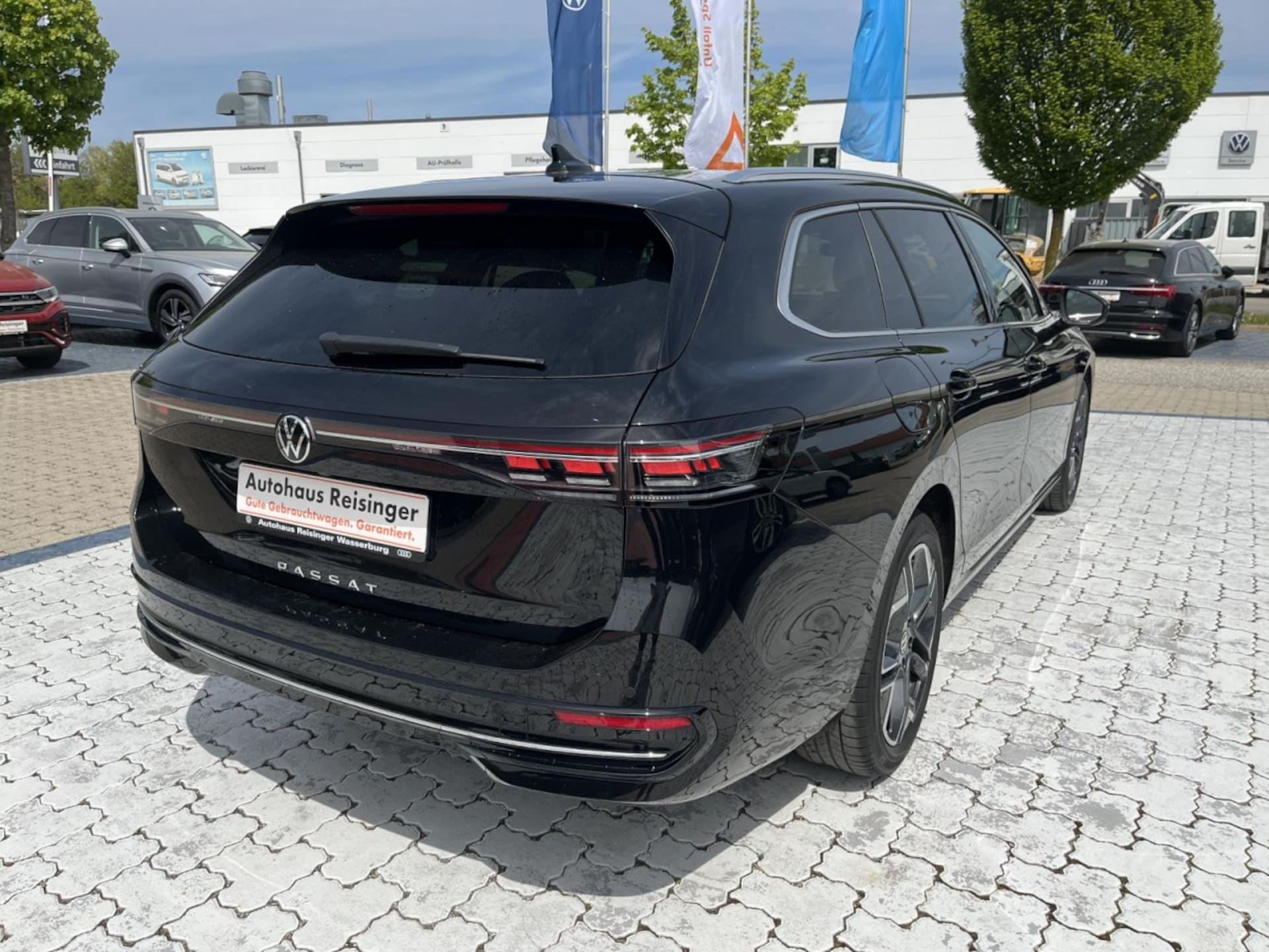Volkswagen Passat Elegance