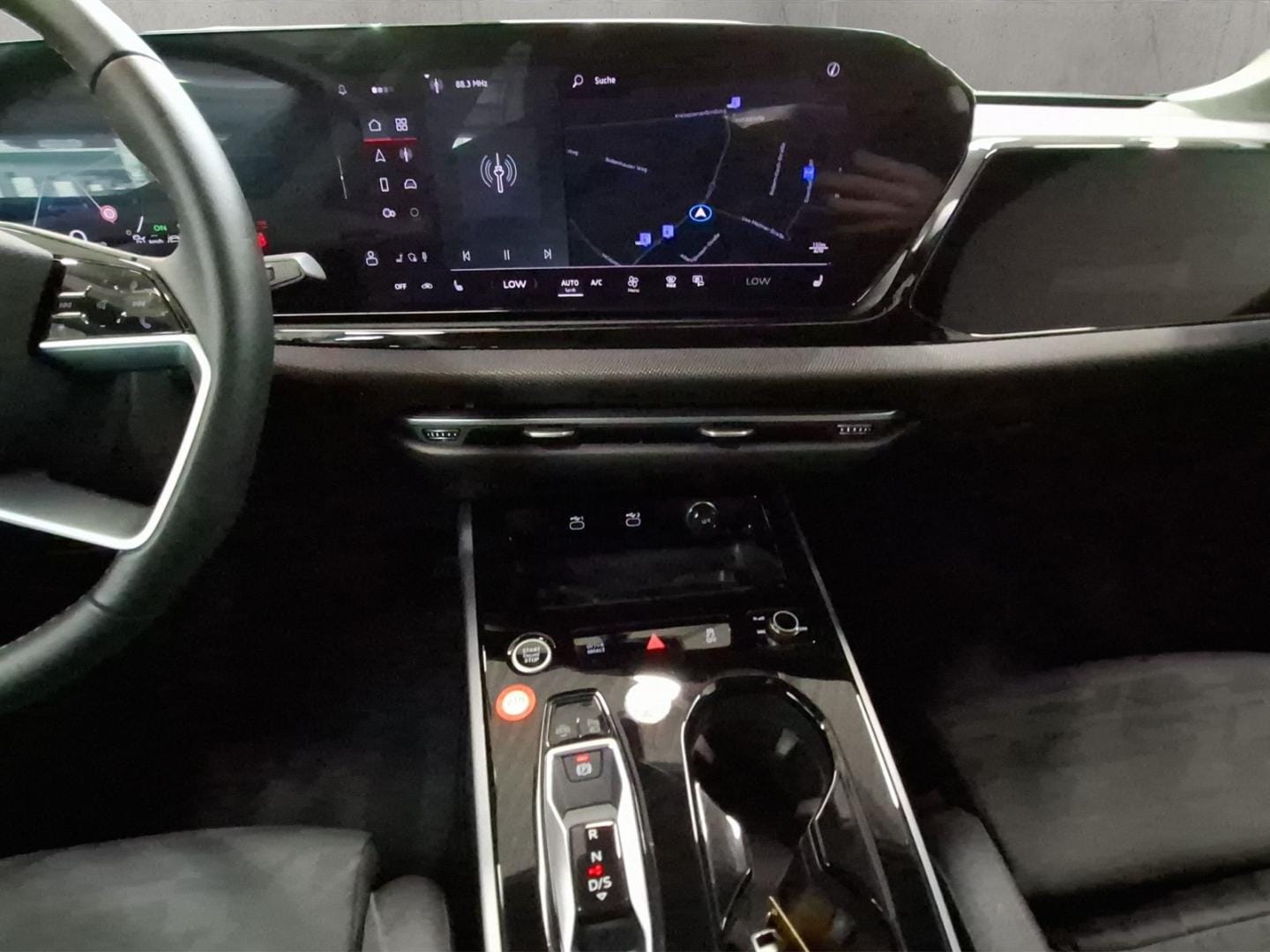 Bild über Audi A6 Limousine TDI 150 kW S tronic - für weitere Informationen kontaktieren Sie den Audi Partner