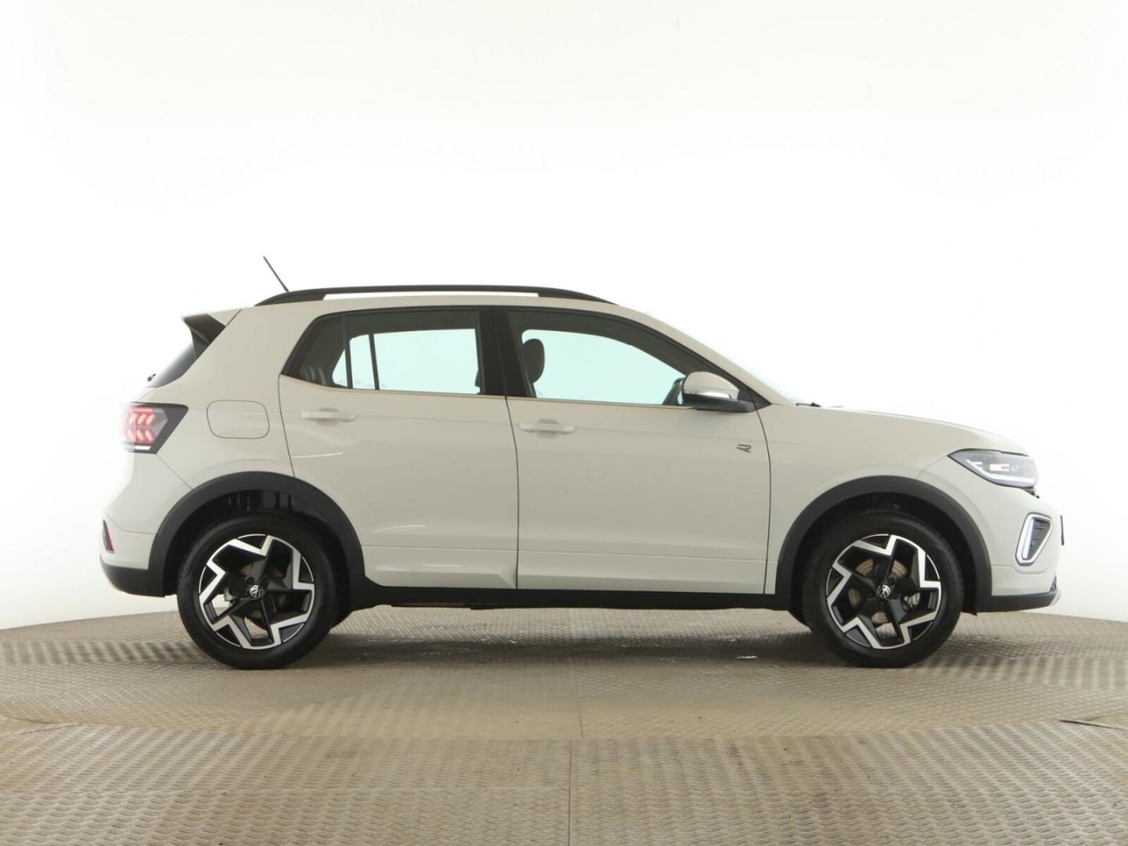 Volkswagen T-Cross – Bild 8