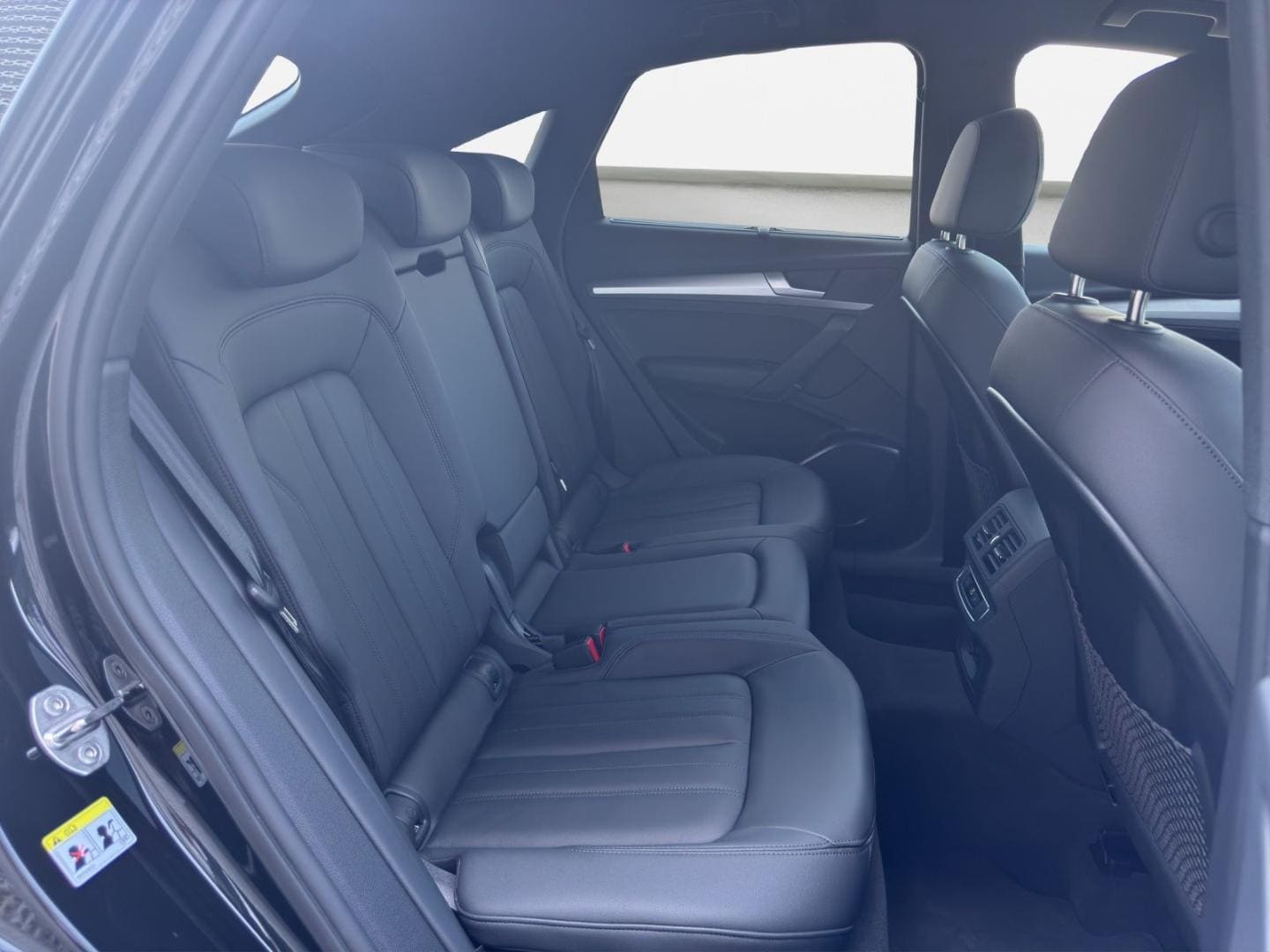 Bild über Audi Q5 Sportback 45 TFSI quattro S tronic - für weitere Informationen kontaktieren Sie den Audi Partner