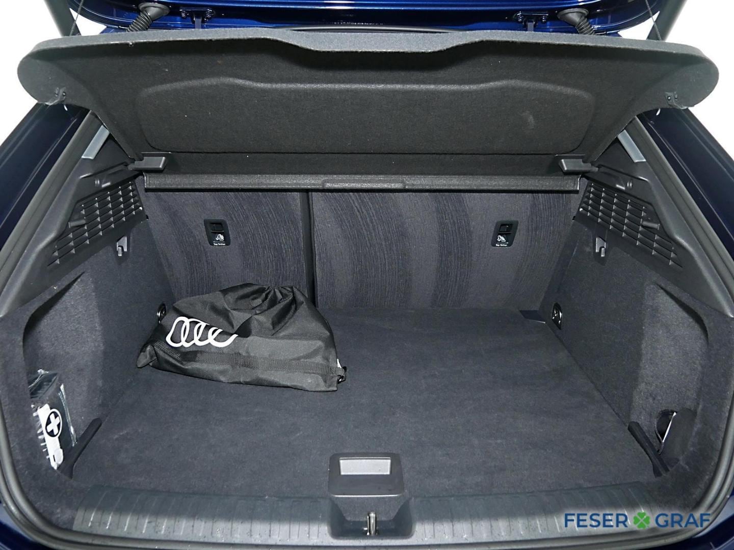 Bild über Audi A3 Sportback TFSI e advanced 40 TFSI e S tronic - für weitere Informationen kontaktieren Sie den Audi Partner