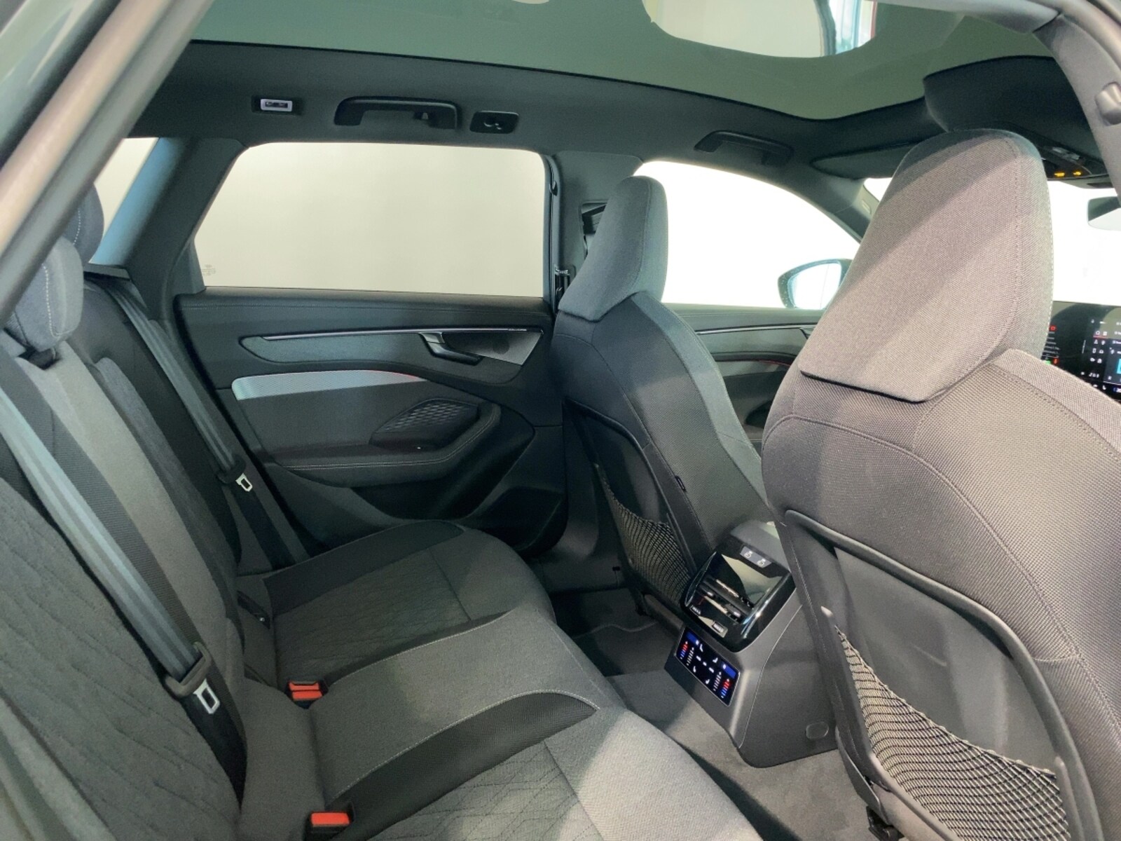 Audi A6 Avant – Bild 9