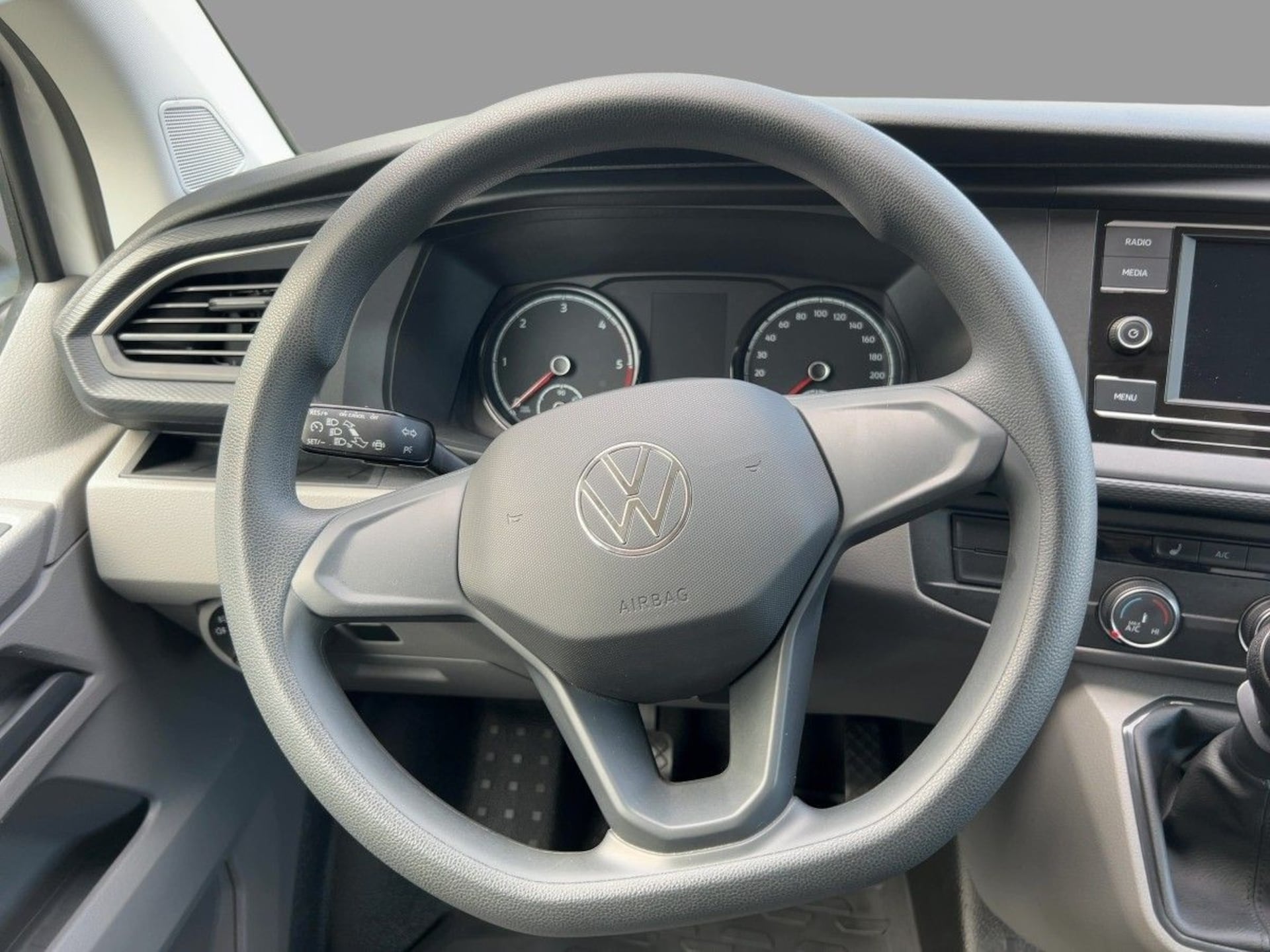 Volkswagen T6.1 Transporter Kasten kurzer Radstand