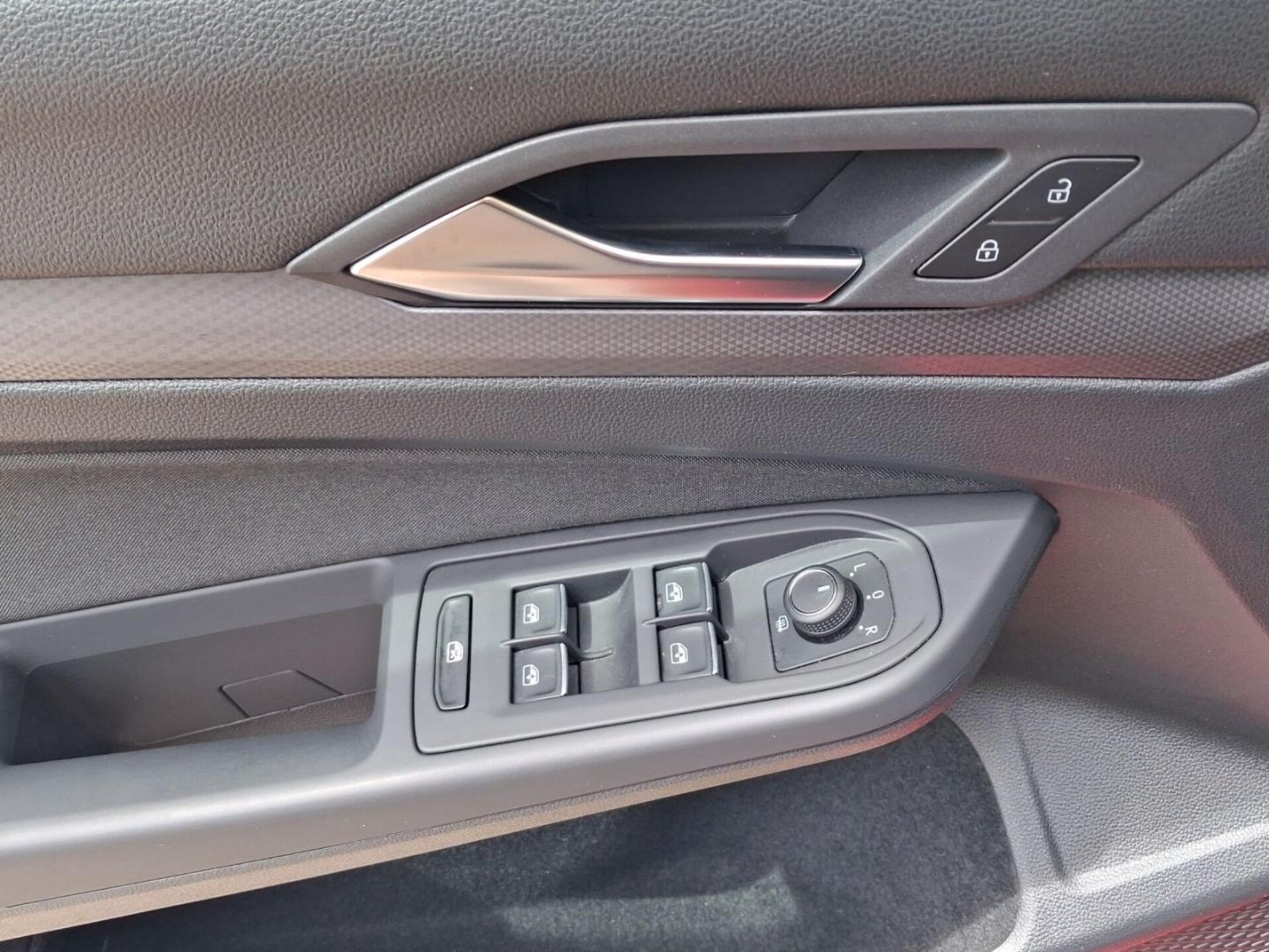 Volkswagen Golf Active