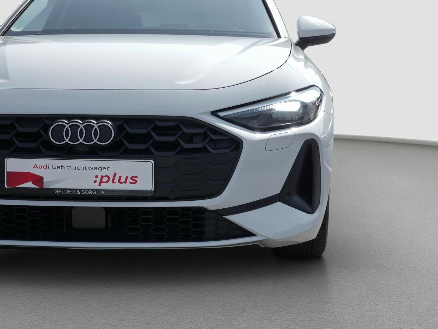 Bild über Audi A5 Limousine TDI 150 kW S tronic - für weitere Informationen kontaktieren Sie den Audi Partner