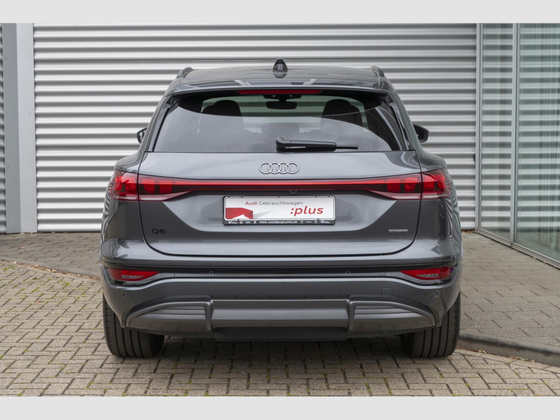 Audi Q6 SUV e-tron