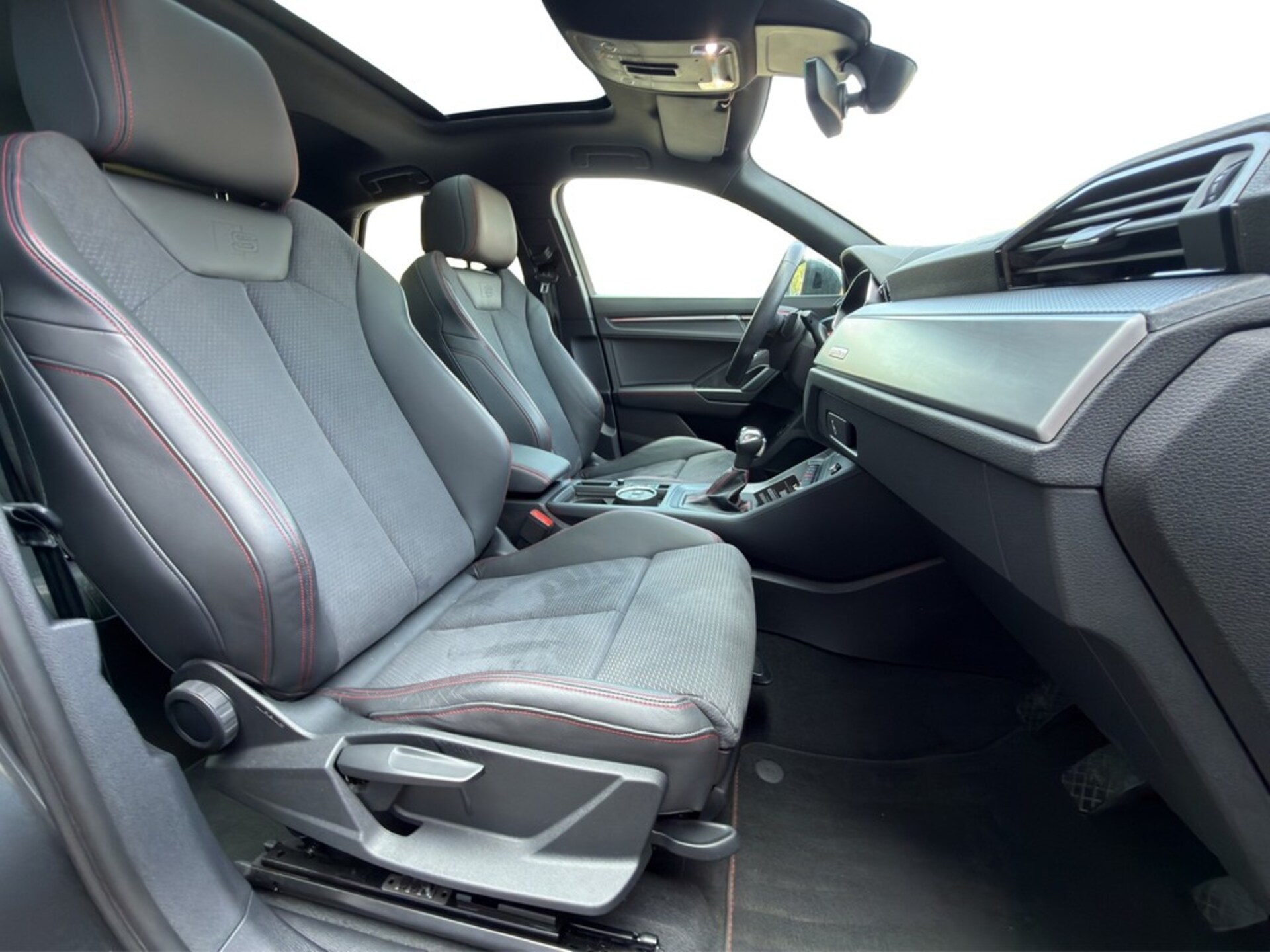 Audi Q3 Sportback S line