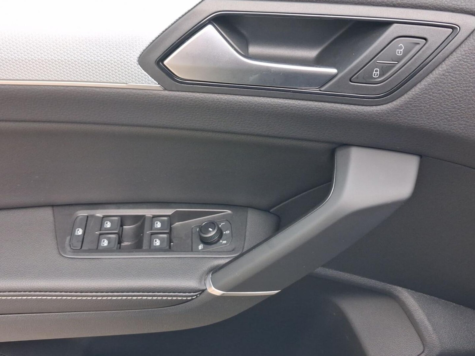 Volkswagen Touran – Bild 7