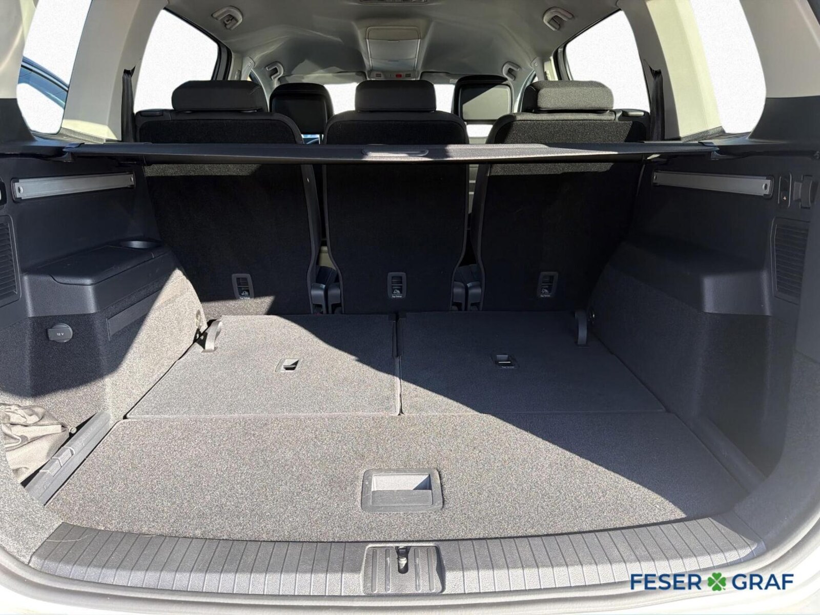 Volkswagen Touran – Bild 8