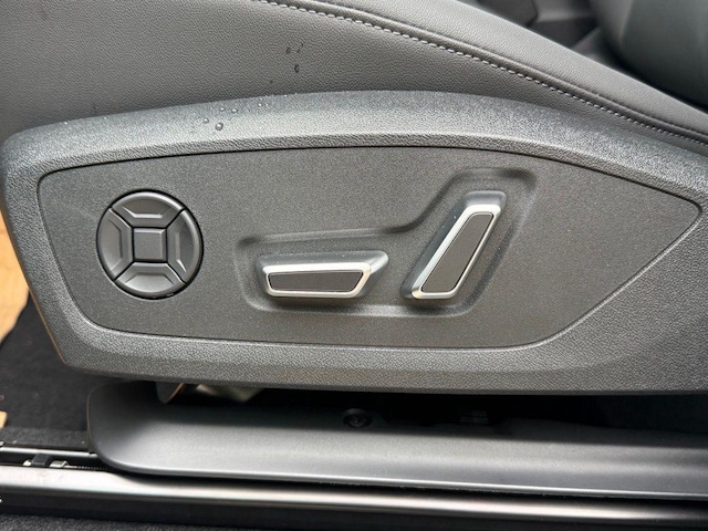 2026 Audi Q3 Base - Photo 24
