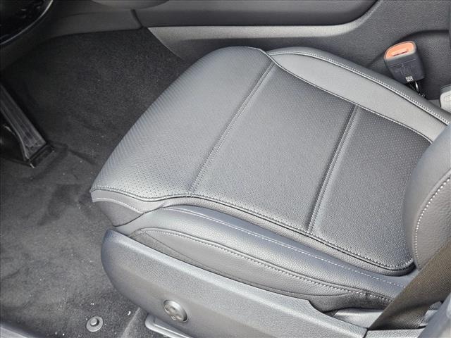 2026 Mercedes-Benz GLC 300