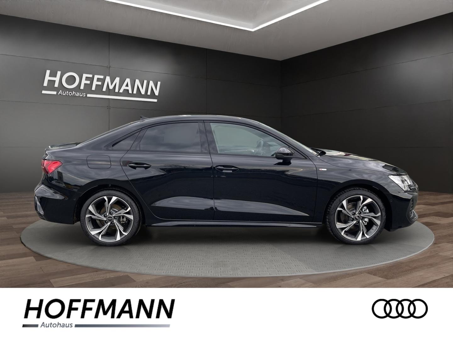 Bild über Audi A3 Limousine TFSI 110 kW S tronic - für weitere Informationen kontaktieren Sie den Audi Partner