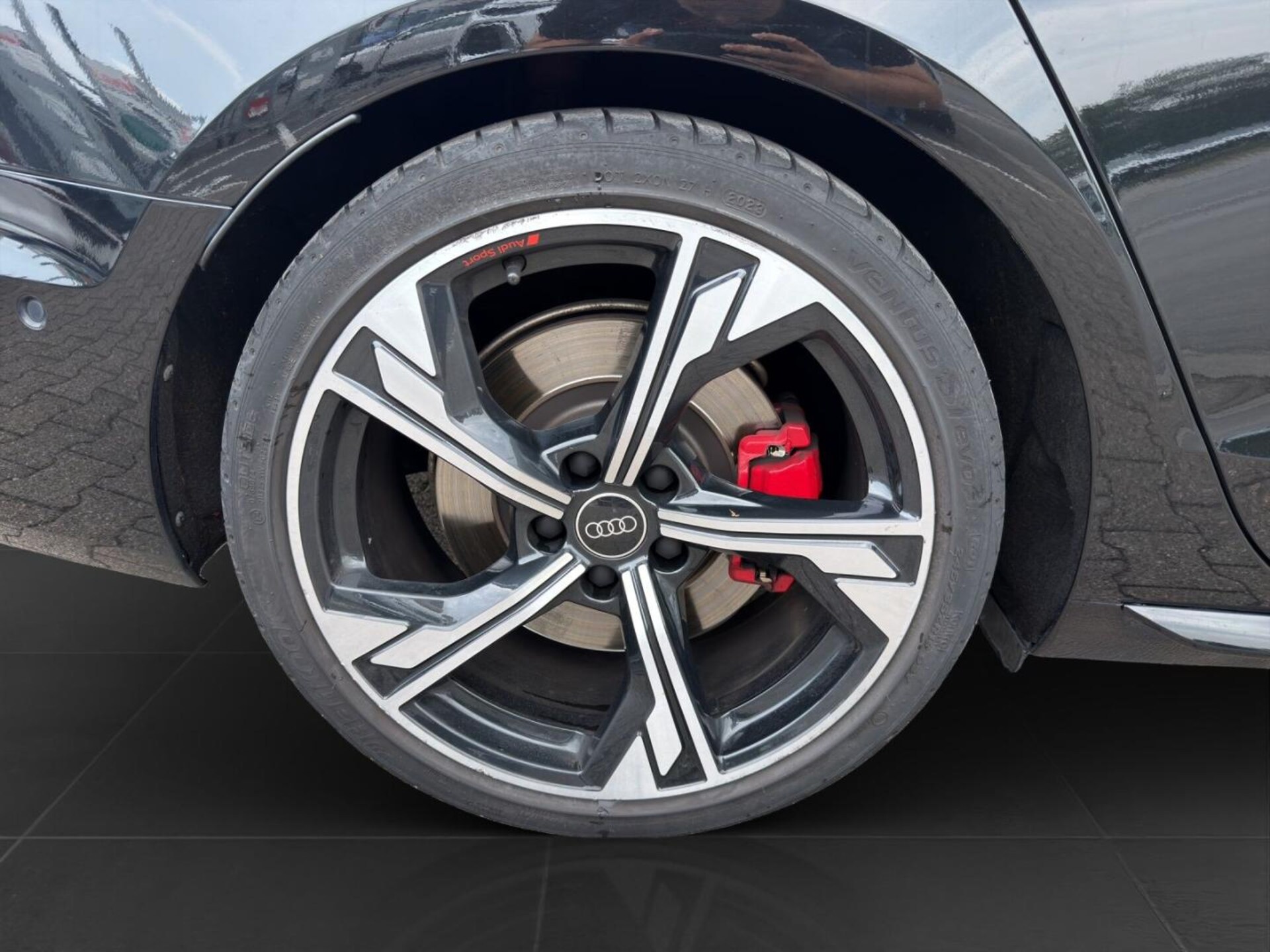 Audi A4 Avant S line