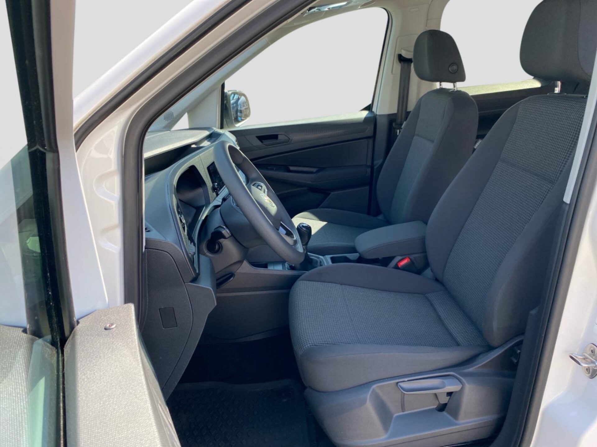 Volkswagen Caddy Basis-Modell