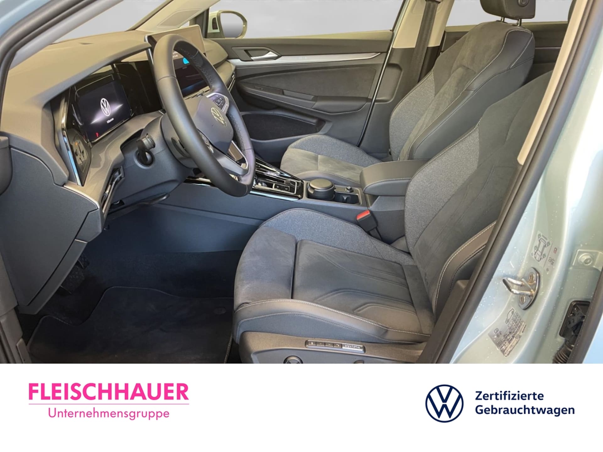 Volkswagen Golf Style