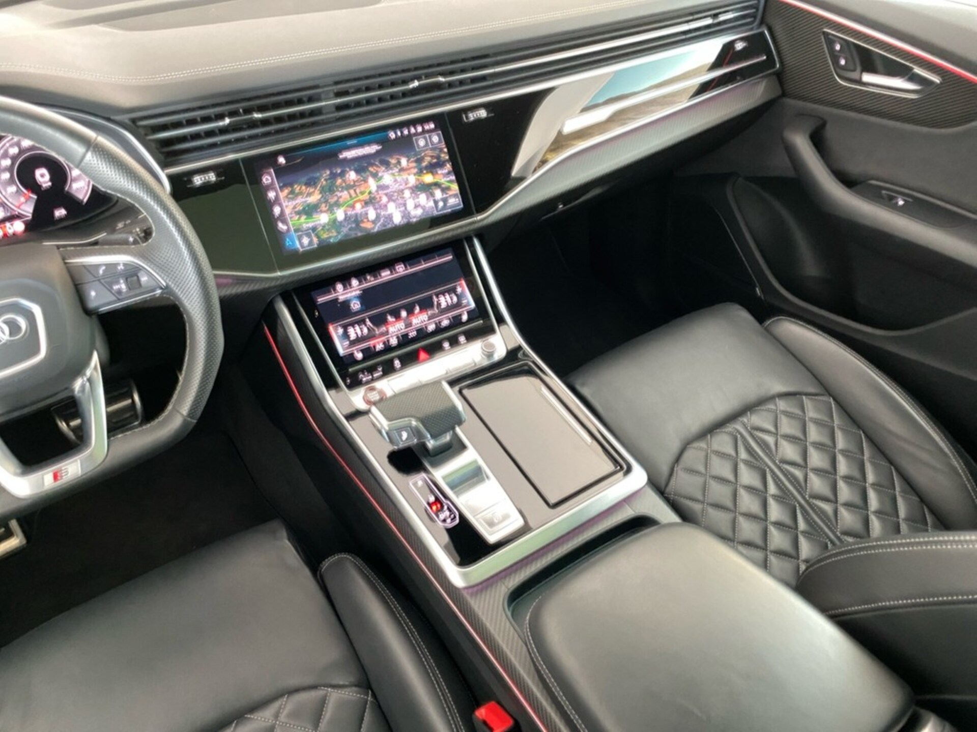 Audi SQ8 SUV