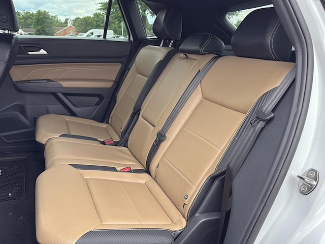 2022 Volkswagen Atlas Cross Sport SE w/Tech - Photo 10