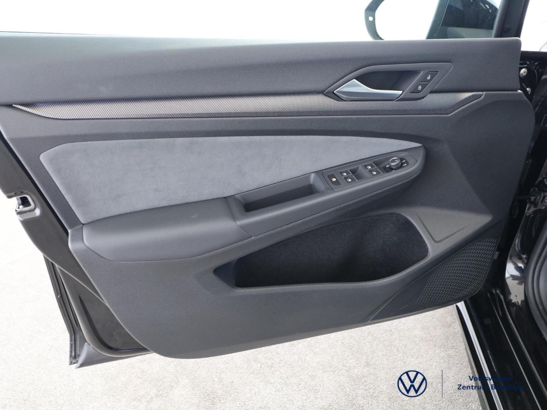 Volkswagen Golf R Black Edition