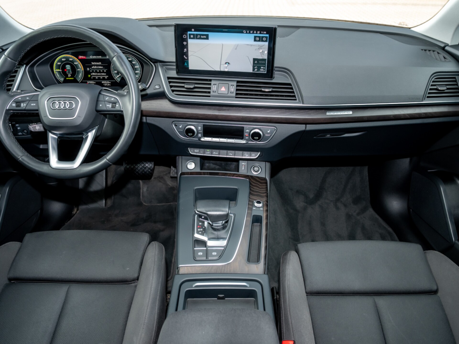 Audi Q5 TFSI e advanced