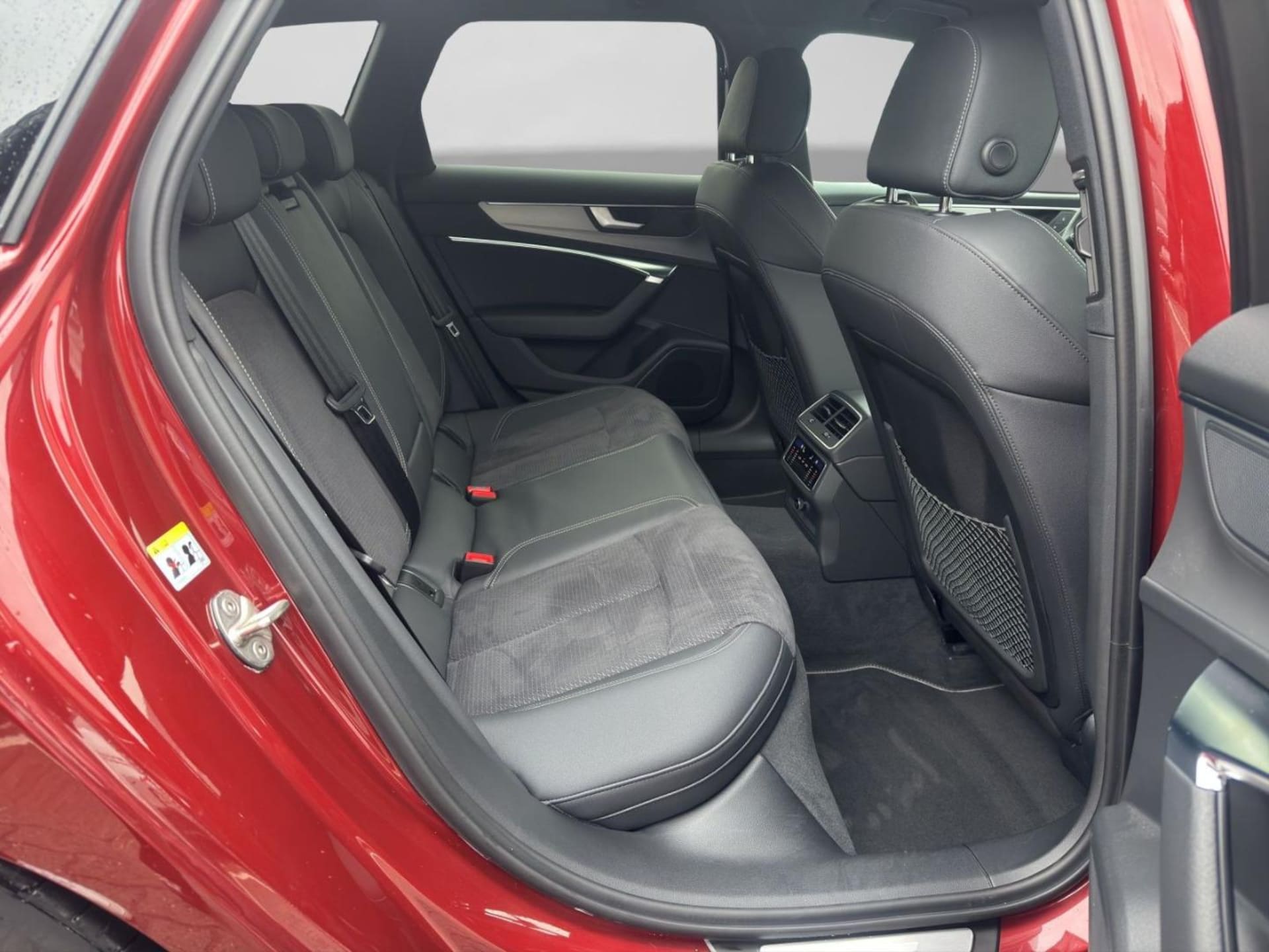 Audi S6 Avant