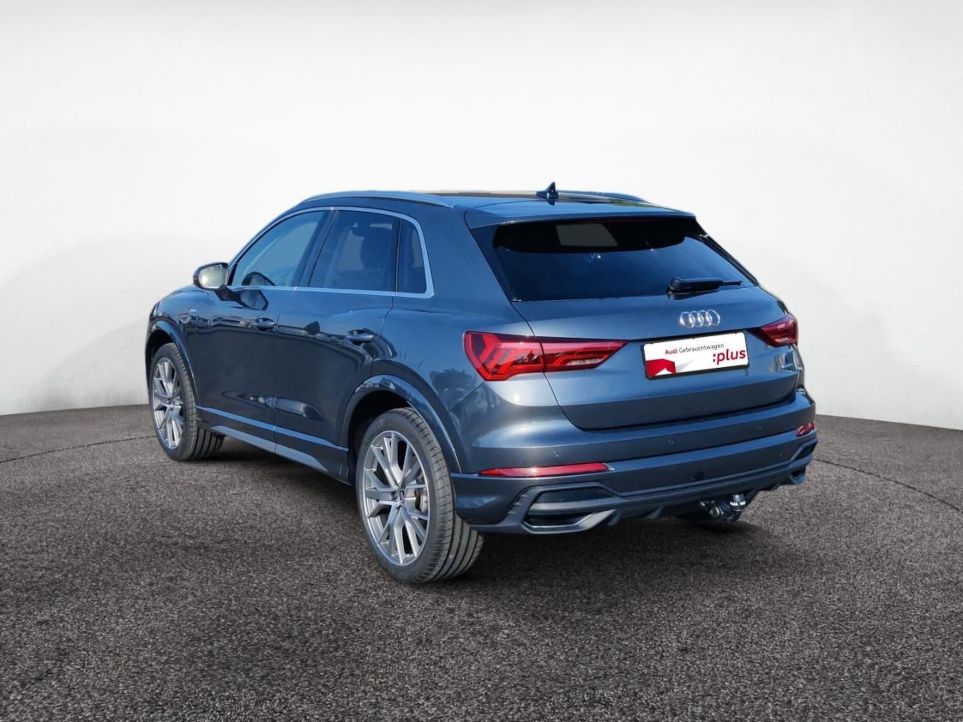 Audi Q3 SUV S line