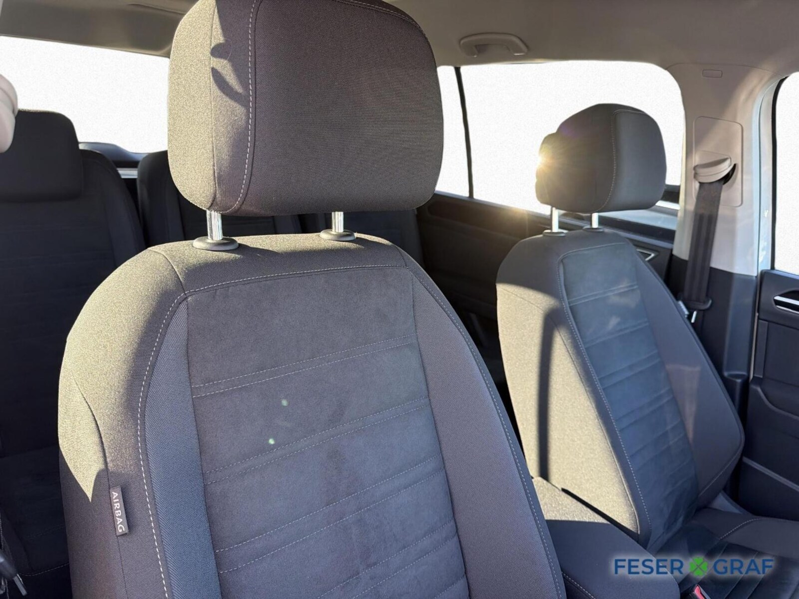 Volkswagen Touran – Bild 11
