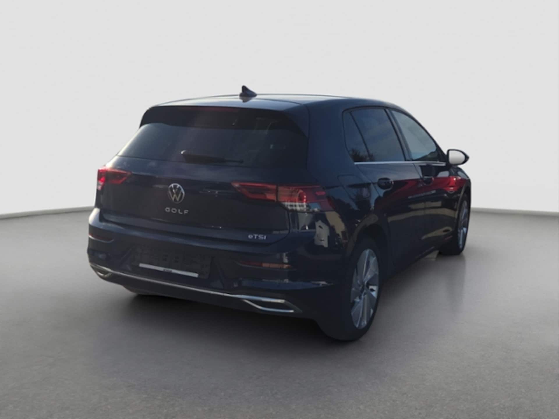 Volkswagen Golf Style
