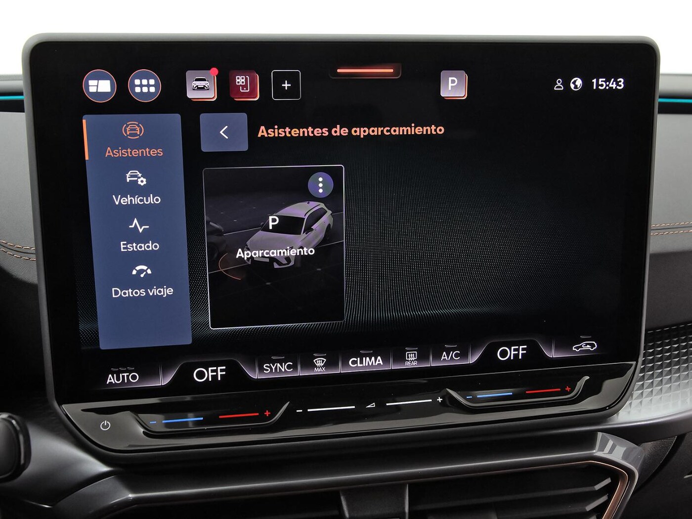 CUPRA Leon Sportstourer 1.5 eTSI DSG 110 kW (150 CV) — photo 26