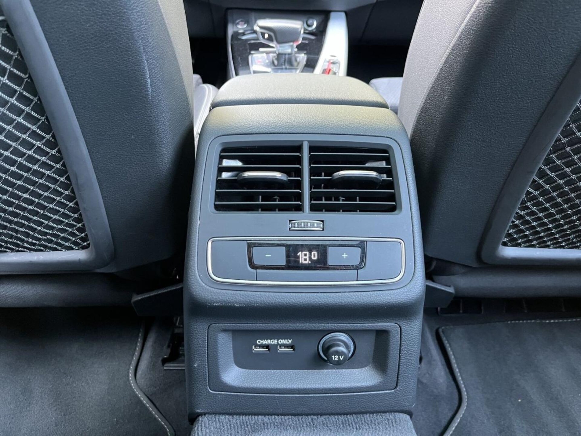 Audi A4 Avant S line