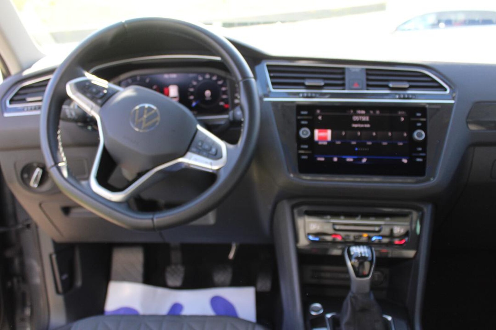 Volkswagen Tiguan – Bild 7