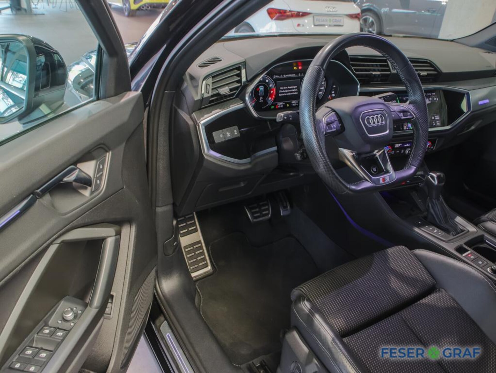 Audi Q3 SUV S line