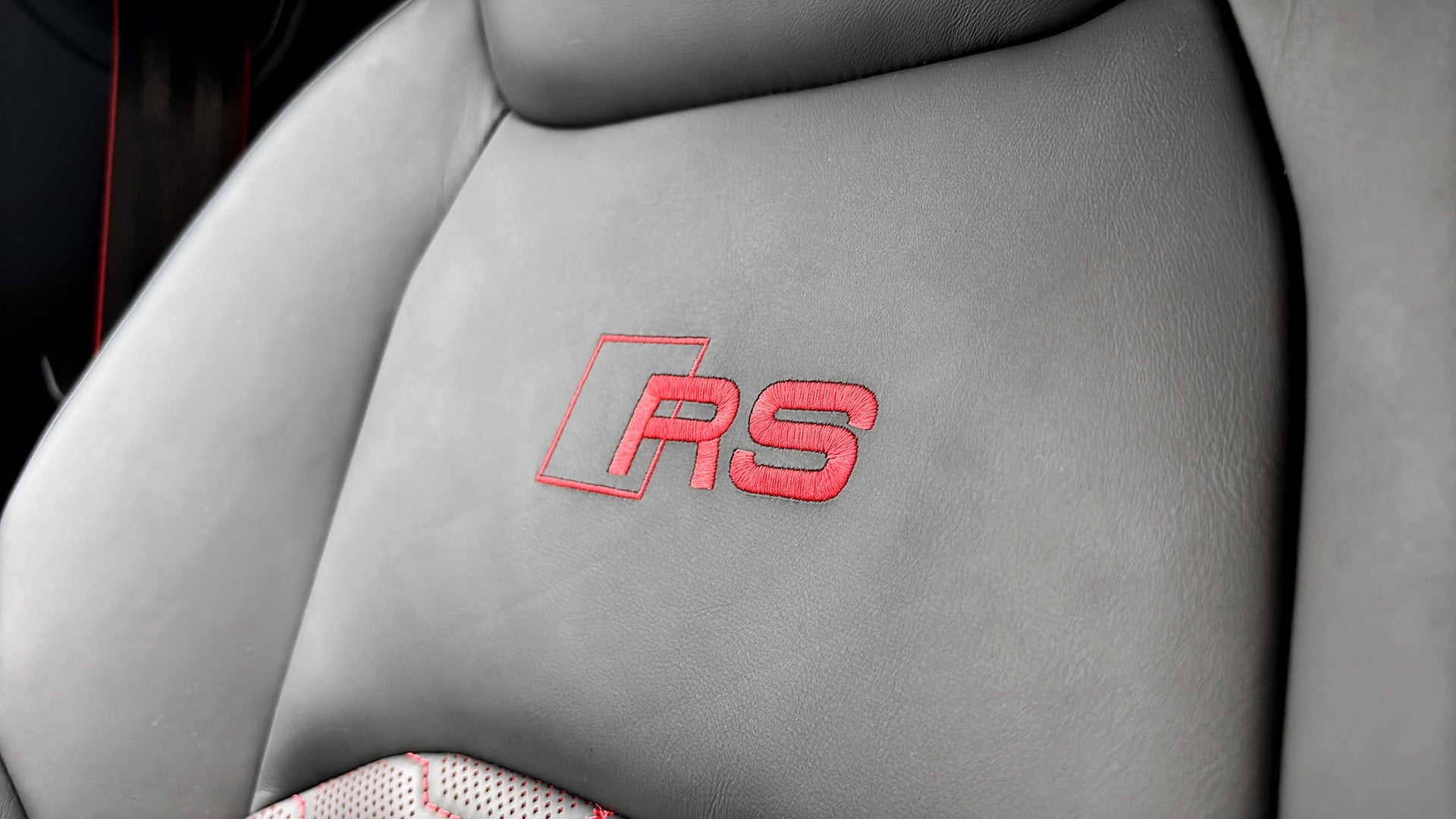 Bild som visar Audi RS 7 Sportback RS 7 Sportback performance 630 hk tiptronic - för mer information kontakta din Audi Partner