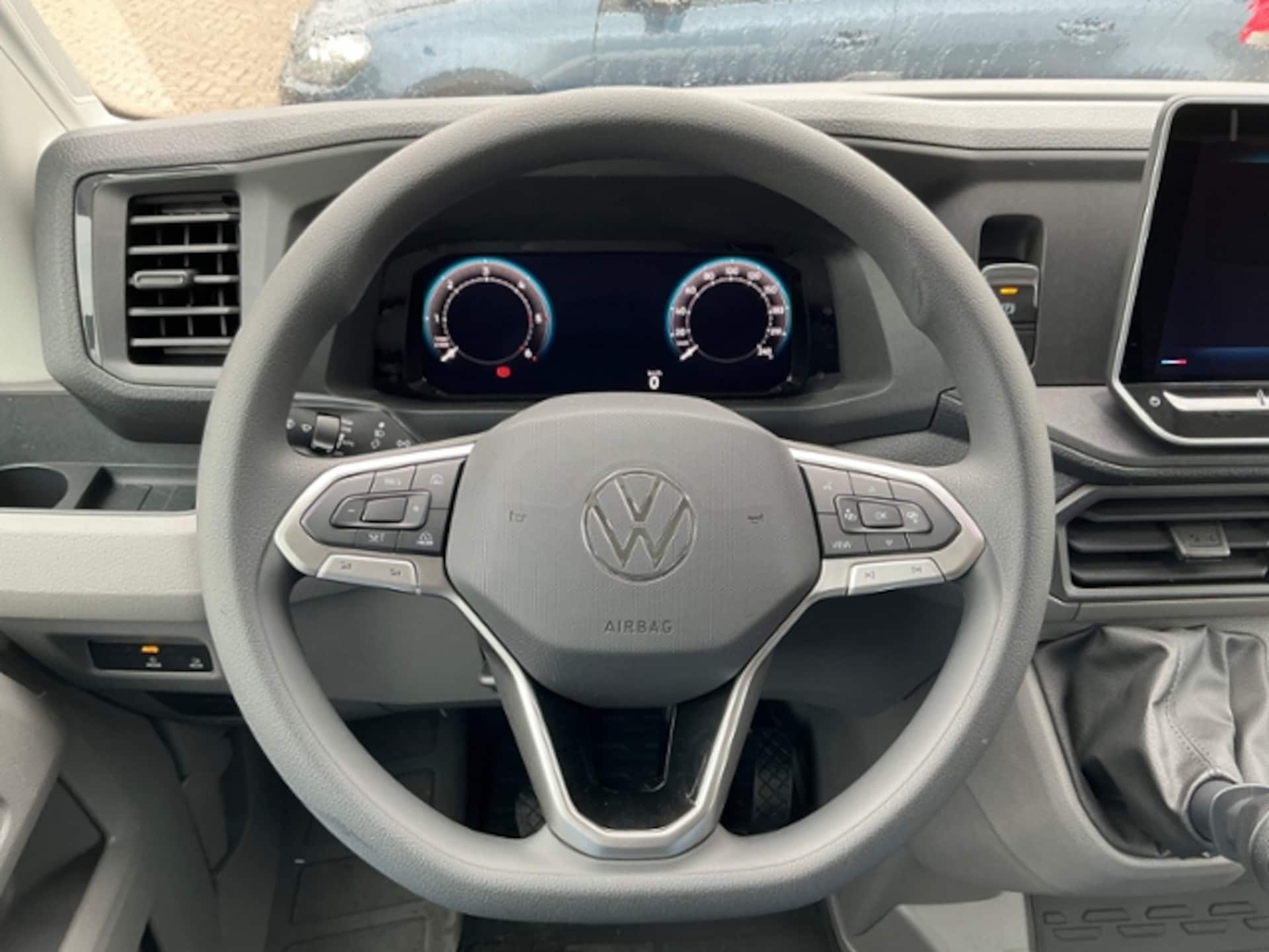 Volkswagen Crafter Einzelkabine langer Radstand