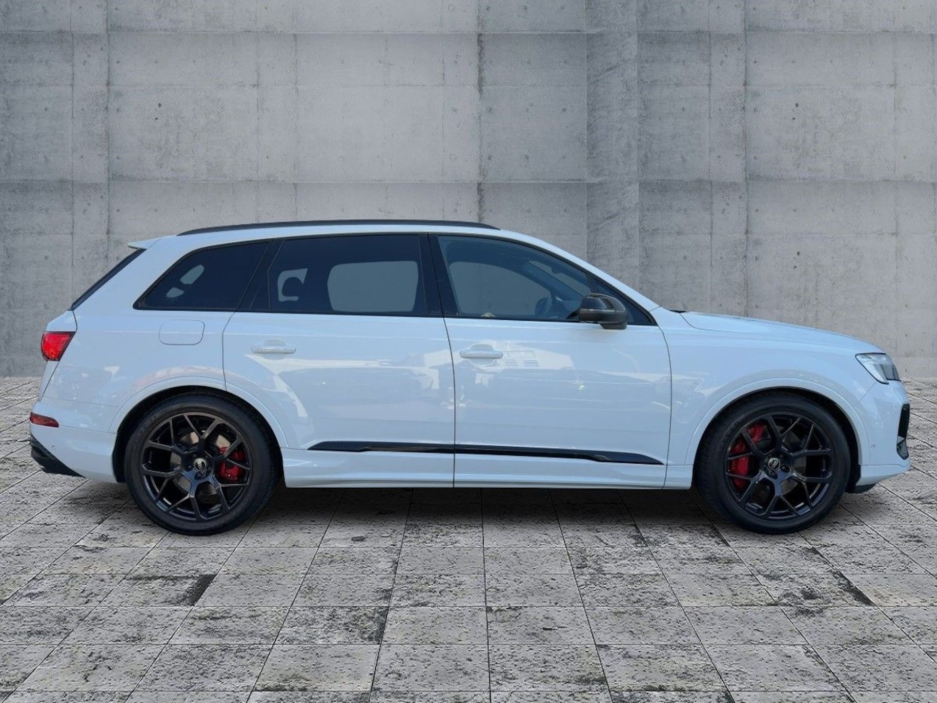 Audi SQ7 SUV