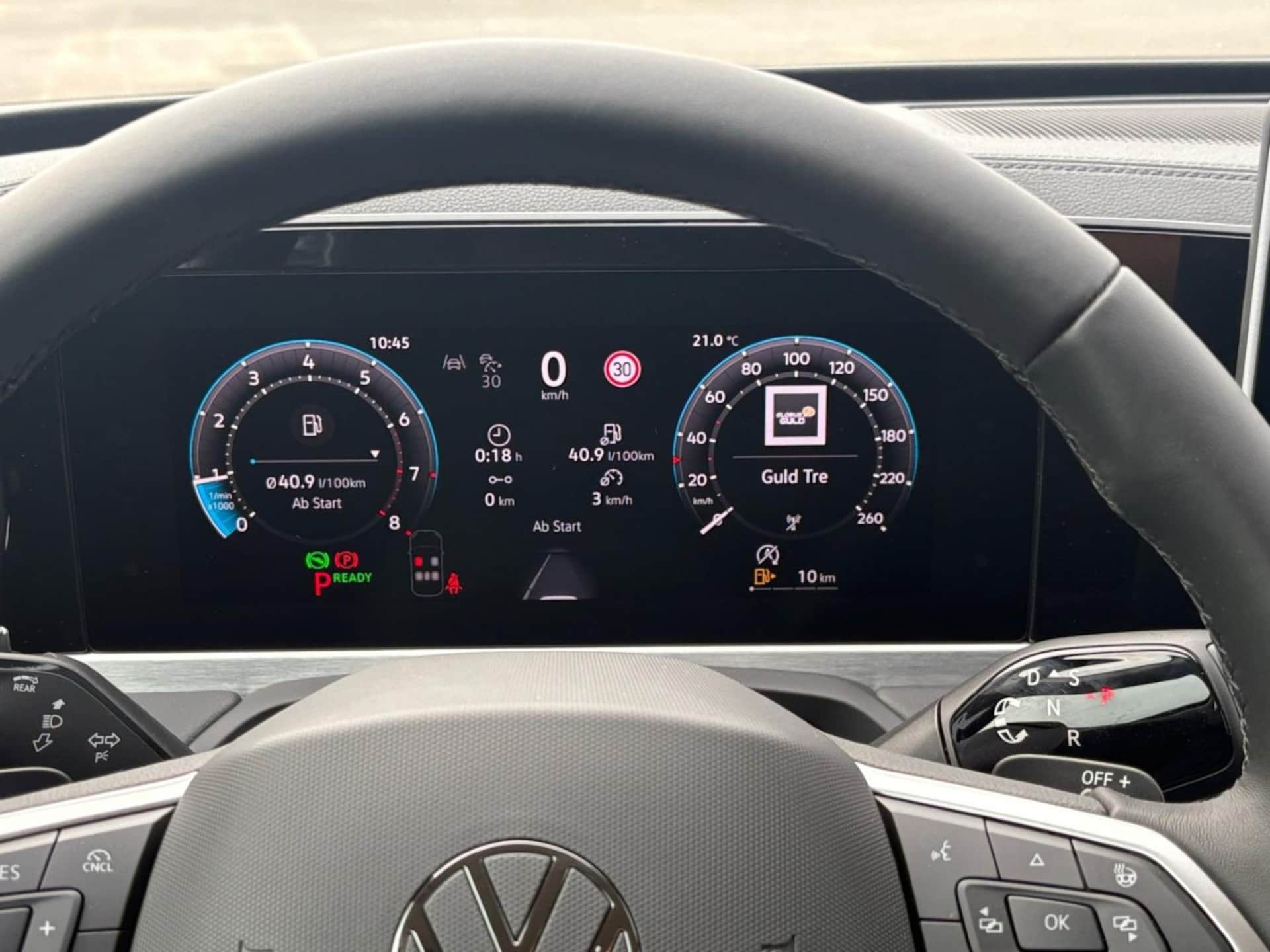Volkswagen Passat Elegance